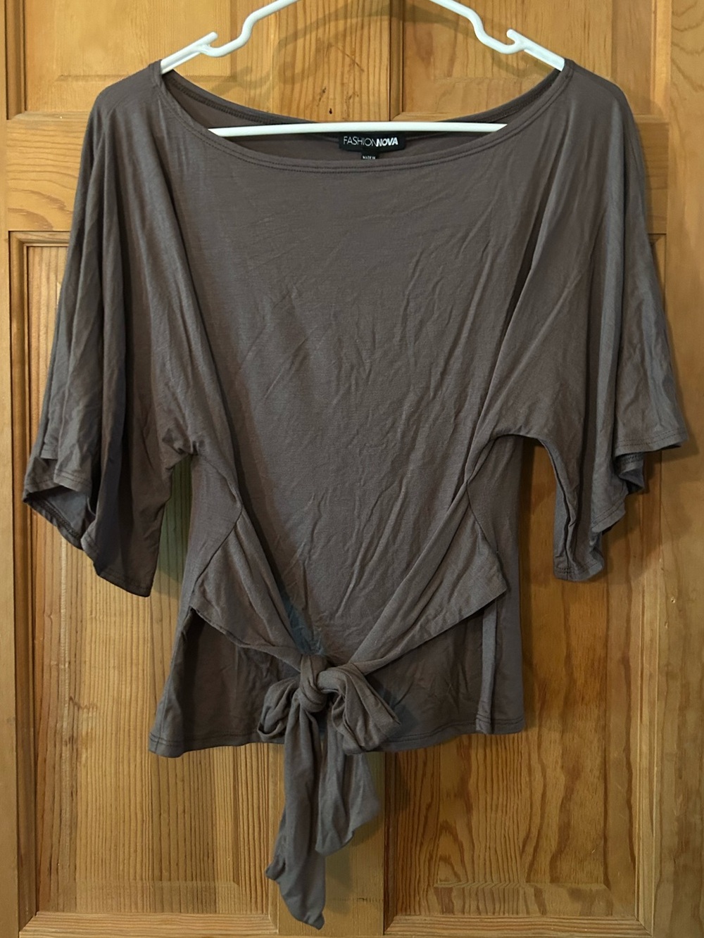 Fashion Nova Mocha Brown Tie-Front Short Sleeve Crop Top